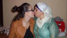 مولات الخمار    Arab lesbian love